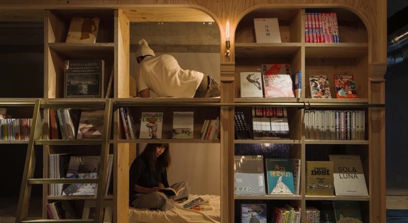 A legszebb könyvtárak és könyvesboltok, Book and Bed szálloda