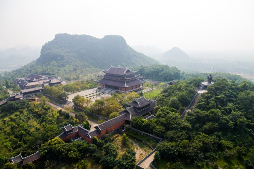 Bai Dinh pagoda Ninh Binh vallási központja