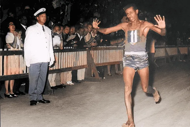 Etiópia futói és a világsiker: Bikila legendás mezítláb futása a római olimpián