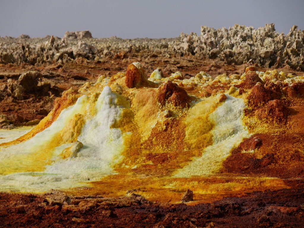 Dallol savas, kénes vasas, sós formái