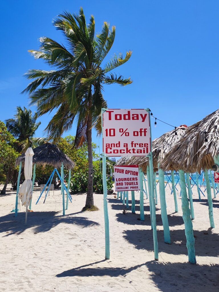 Playa Ancón Kuba